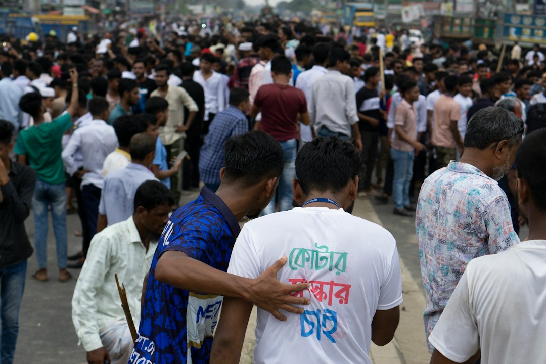 ডেঙ্গু বাড়ায় হাসপাতালে চাপ সামলাতে কী জরুরি
