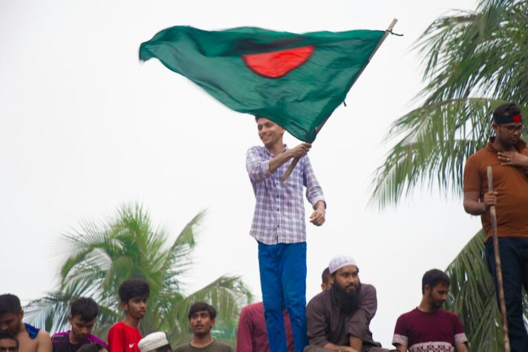 ক্রীড়া ও শিক্ষার ভারসাম্য রাখার উপায়