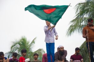 বিশ্ববিদ্যালয়ে গবেষণা বাড়াতে শিক্ষার্থীদের সুযোগ